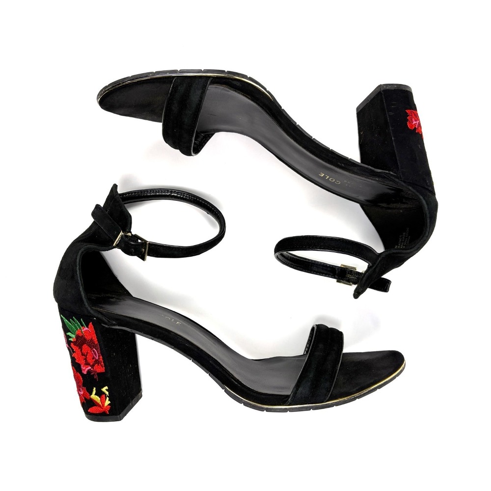 Kenneth Cole Lisa Floral Embroidered Suede Block Heels Womens Sz 8.5 Black Open